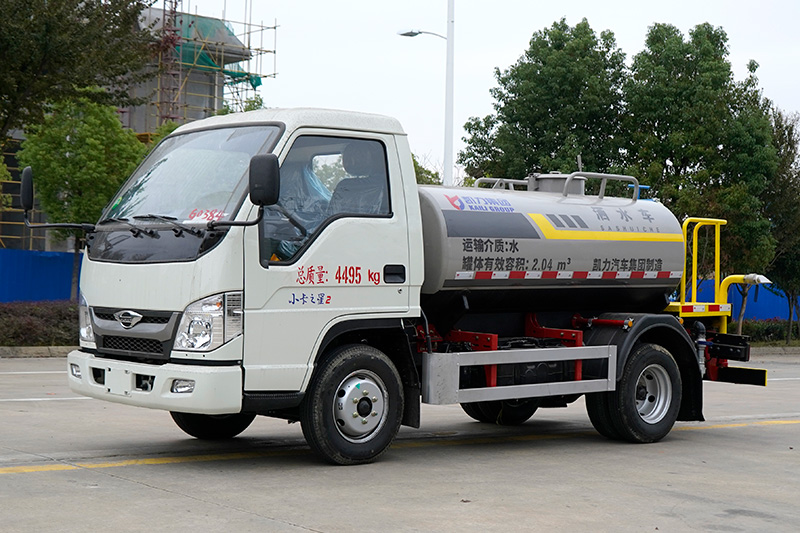 福田蓝牌洒水车(2.5/4.5方)