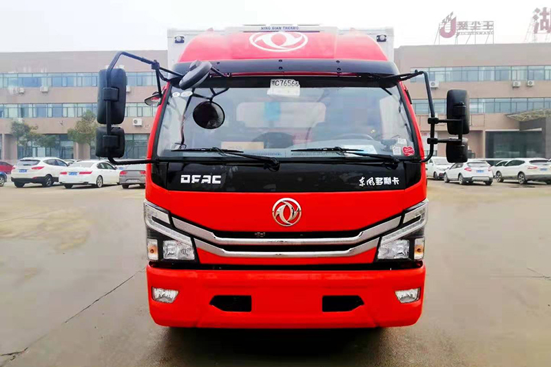 东风4.2米冷藏车