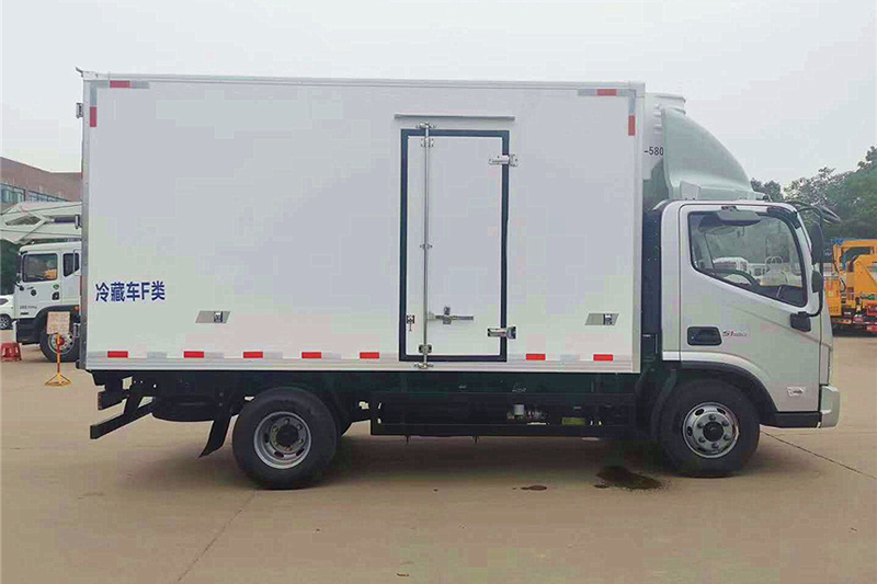 福田欧马可4.2米冷藏车