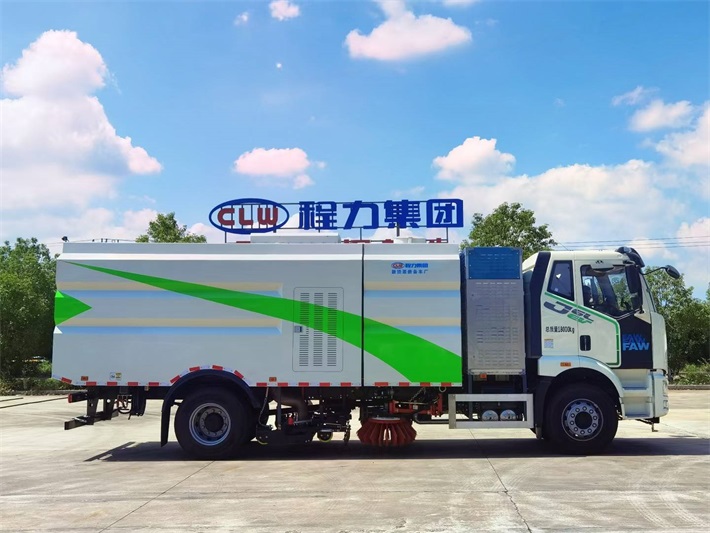 解放18吨电动洗扫车