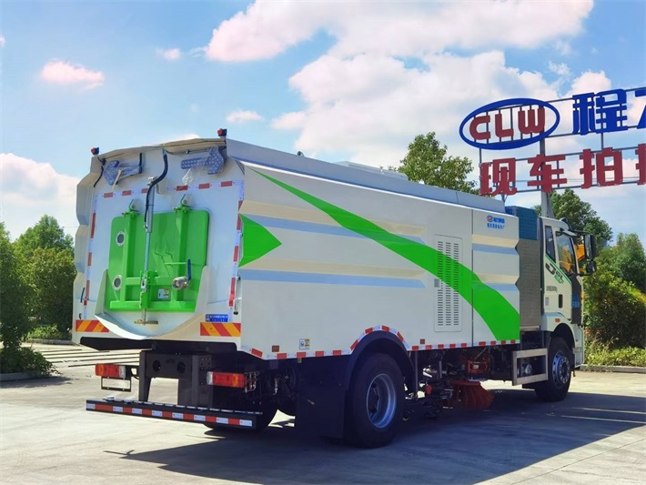 解放18吨电动洗扫车