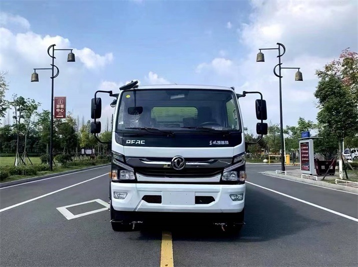 东风12吨纯电动洗扫车