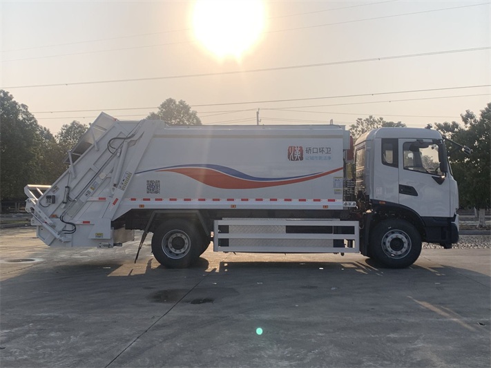 大型电动压缩垃圾车的价格详情 大型电动压缩垃圾车的价格详情